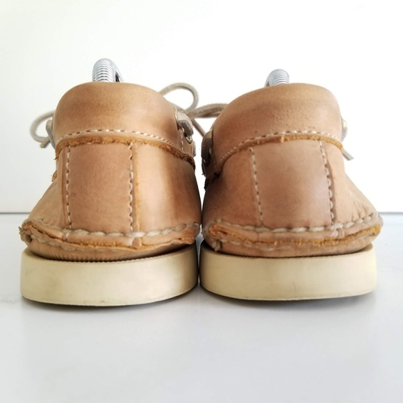 TIMBERLAND Men's Classic Brig 2-Eye Tan Leather Boat Shoes Style 68547 Moc Toe - Picture 3 of 12